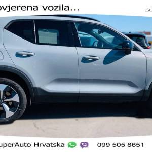 Volvo XC40 2.0 B3 Aut. Plus Dark 163 KS, ACC+LED+360+GR SJED+VIRT+PANO