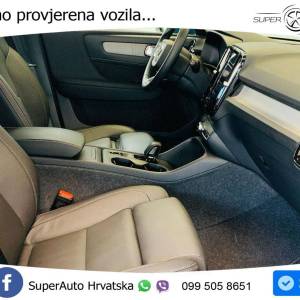 Volvo XC40 2.0 B3 Aut. Plus Dark 163 KS, ACC+LED+360+GR SJED+VIRT+PANO