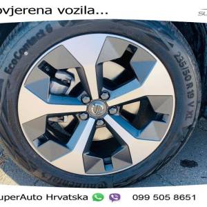 Volvo XC40 2.0 B3 Aut. Plus Dark 163 KS, ACC+LED+360+GR SJED+VIRT+PANO