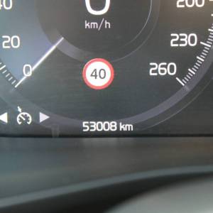 Volvo XC40 T4 Plug-in Hybrid AUTOMATIK *LED, NAVIGACIJA, KAMERA*