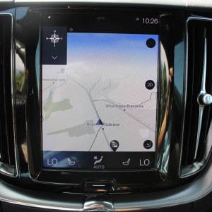 Volvo XC60 2.0D AUTOMATIK *LED, NAVIGACIJA, KAMERA*