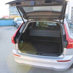 Volvo XC60 2.0D AWD AUTOMATIK *LED, NAVIGACIJA, KAMERA*