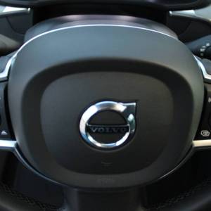 Volvo XC60 2.0D B4 AUTOMATIK *LED, NAVIGACIJA, KAMERA*