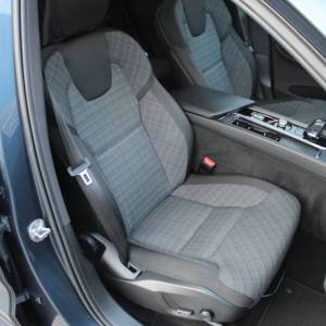 Volvo XC60 2.0D B4 AUTOMATIK *LED, NAVIGACIJA, KAMERA*