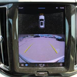Volvo XC60 B4 2.0D AUTOMATIK *LED, NAVIGACIJA, KAMERA*