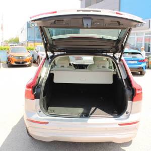 Volvo XC60 B4 2.0D AUTOMATIK *LED, NAVIGACIJA, KAMERA*