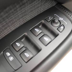Volvo XC60 B4 2.0D AUTOMATIK *LED, NAVIGACIJA, KAMERA*