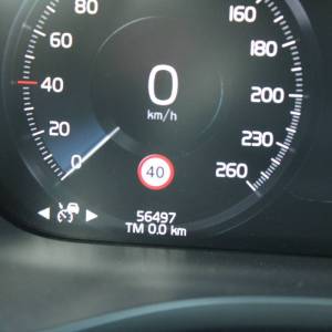Volvo XC60 T8 Recharge AWD R-Design *PANORAMA, LED, NAVIGACIJA*