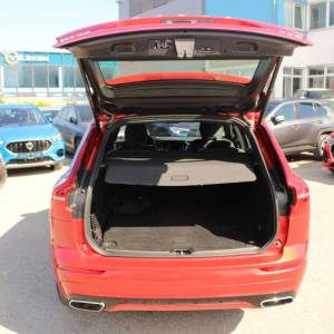 Volvo XC60 T8 Recharge AWD R-Design *PANORAMA, LED, NAVIGACIJA*