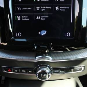 Volvo XC60 T8 Recharge AWD R-Design *PANORAMA, LED, NAVIGACIJA*