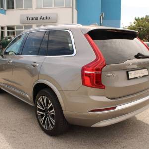 Volvo XC90 B5 AWD Inscription *7 SJEDALA,LED,NAVI,KAMERA*