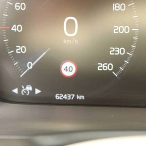 Volvo XC90 B5 AWD Inscription *7 SJEDALA,LED,NAVI,KAMERA*