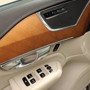Volvo XC90 B5 AWD Inscription *7 SJEDALA,LED,NAVI,KAMERA*