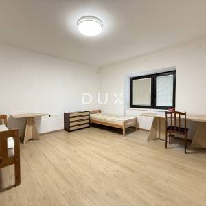 VRATA, FUŽINE - Kuća (302m2) s garažom, 3100m2 okućnice na odličnoj poziciji