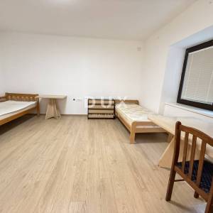 VRATA, FUŽINE - Kuća (302m2) s garažom, 3100m2 okućnice na odličnoj poziciji