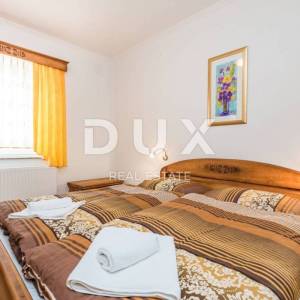 VRBOVSKO(OKOLICA) - Kuća za odmor s dva građevinska zemljišta