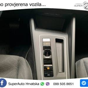 VW Golf 1.5 eTSI DSG Life 150 KS, LED+PDC+GR SJED+NAVI+VIRT