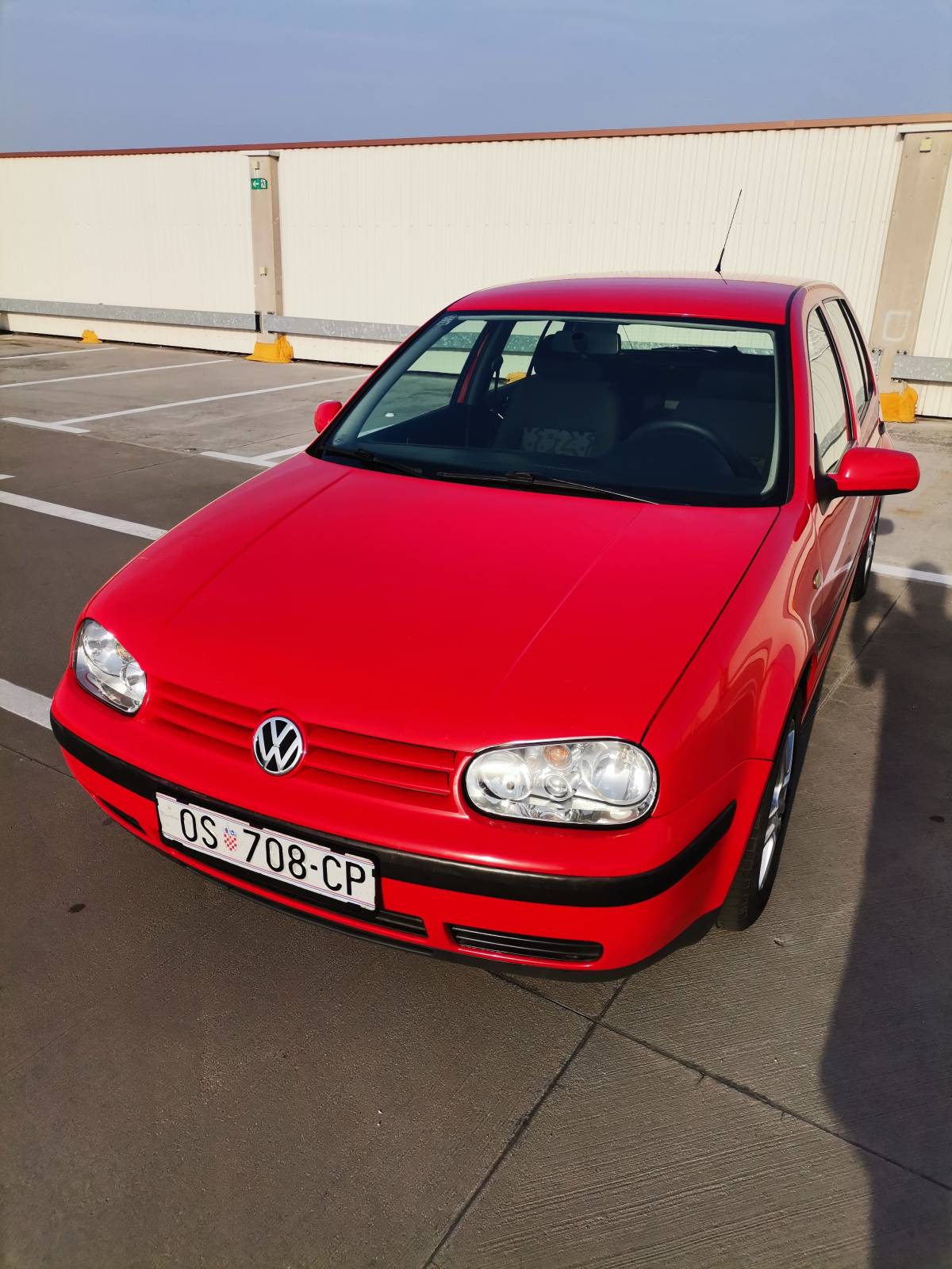 vw golf 4, 1.9 sdi, 50 kw, prvi vlasnik