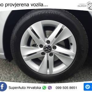 VW Golf 8 1.5 TSI Life 131 KS, MATRIX+TEM+GR SJED+NAVI+PDC+VIRT