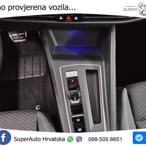VW Golf 8 2.0 TDI DSG Active 150 KS, LED+ACC+PANO+GR SJED+HEAD+VIRT+KAM
