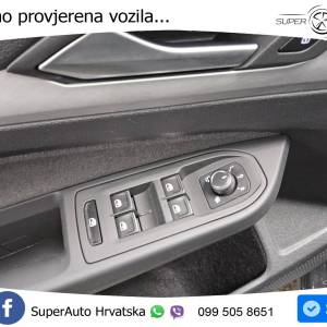 VW Golf 8 Variant 2.0 TDI DSG Life 150 KS, ACC+KAM+LED+GR SJED+HEAD+VIRT+ASIST