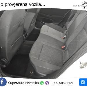 VW Golf 8 Variant 2.0 TDI DSG Life 150 KS, LED+ACC+GR SJED+VIRT+PARK