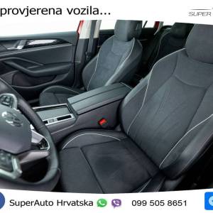 VW Passat Variant 1.5 TSI PHEV Aut. Elegance 204 KS, ACC+MATRIX+KAM+GR SJED+VIRT