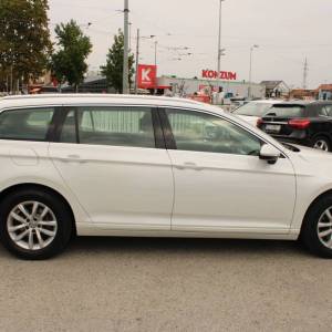 VW Passat Variant 2.0 TDi *NAVIGACIJA, KAMERA*