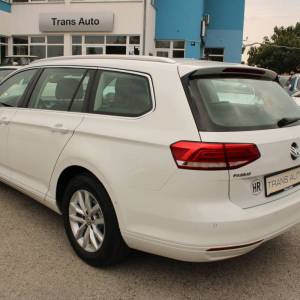 VW Passat Variant 2.0 TDi *NAVIGACIJA, KAMERA*
