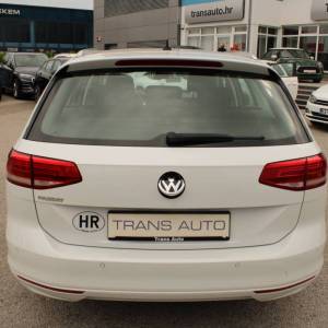 VW Passat Variant 2.0 TDi *NAVIGACIJA, KAMERA*