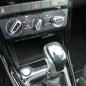 VW T-cross 1.0 TSi DSG *NAVIGACIJA, KAMERA*