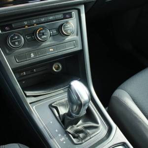 VW Touran 1.6 TDi DSG *NAVIGACIJA*