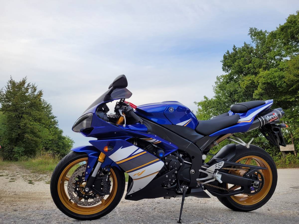 Yamaha R1 2008