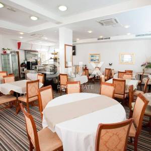 ZADAR, ARBANASI - Hotel s četiri zvjezdice na top lokaciji