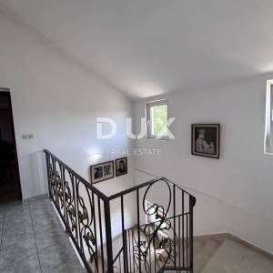 ZADAR, BIBINJE - Apartmanska kuća 150 m od mora