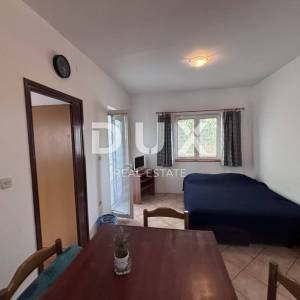 ZADAR, BIBINJE - Apartmanska kuća 150 m od mora