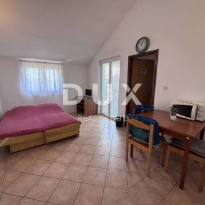 ZADAR, BIBINJE - Apartmanska kuća 150 m od mora