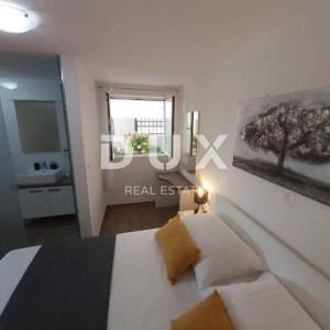ZADAR, BIBINJE - apartmanska kuća u blizini plaže