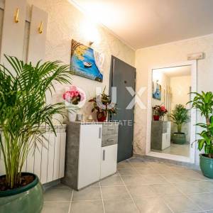 ZADAR, BIBINJE - apartmanska kuća u blizini plaže