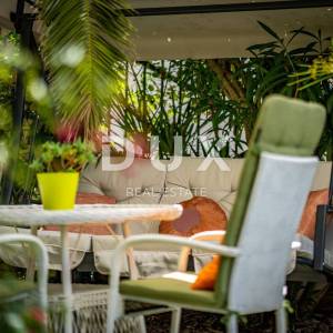 ZADAR, BIBINJE - apartmanska kuća u blizini plaže