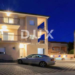 ZADAR, BIBINJE - predivna apartmanska vila u blizini plaže