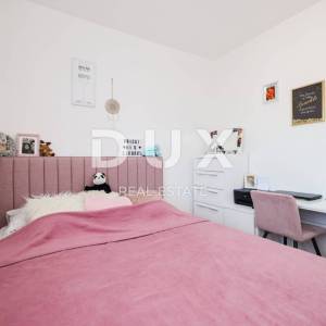 ZADAR, BIBINJE - Prekrasna vila s bazenom