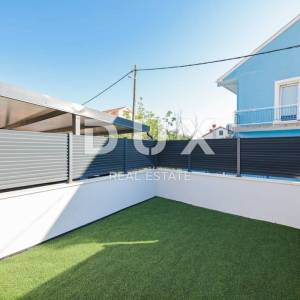 ZADAR, BIBINJE - Prekrasna vila s bazenom