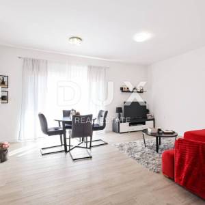 ZADAR, BIBINJE - Prekrasna vila s bazenom