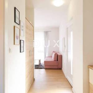 ZADAR, BIBINJE - Prekrasna vila s bazenom