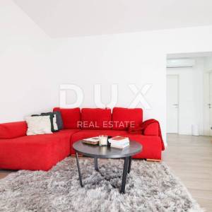 ZADAR, BIBINJE - Prekrasna vila s bazenom