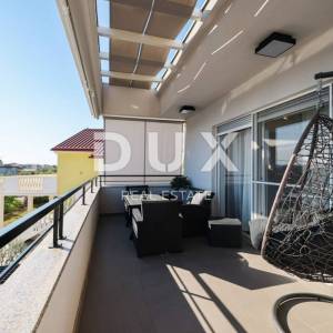 ZADAR, BIBINJE - Prekrasna vila s bazenom