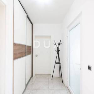 ZADAR, BIBINJE - Prekrasna vila s bazenom