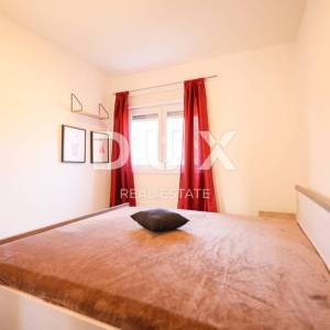 ZADAR, BIBINJE - Prekrasna vila s bazenom