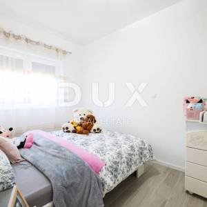 ZADAR, BIBINJE - Prekrasna vila s bazenom